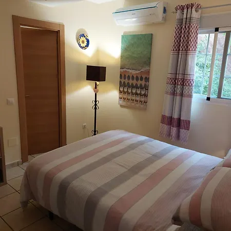 Casa Sunflower Villa *
