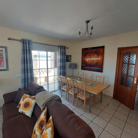 Casa Sunflower Villa *